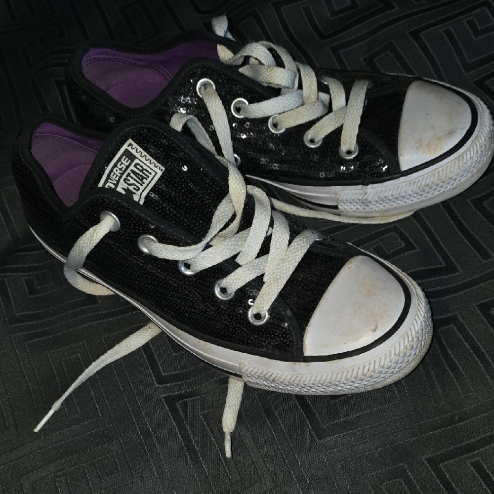 Converse Black and White High-Top Sneake